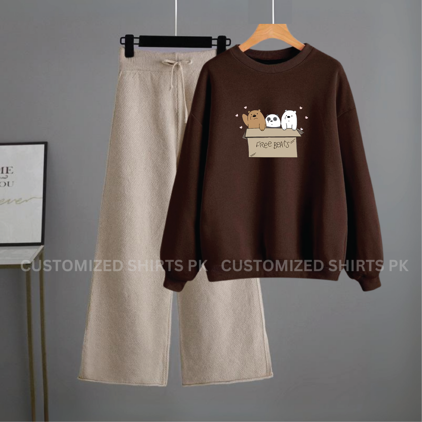 Free Bear Brown Sweatshirt & Beige Flapper