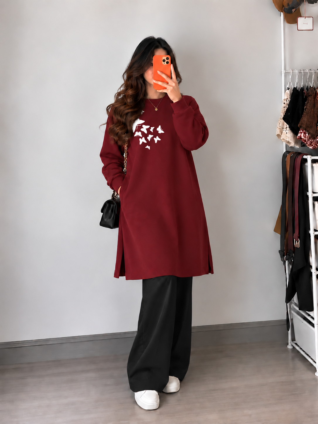 Butterflies Marron Long Sweatshirt & Black Flapper