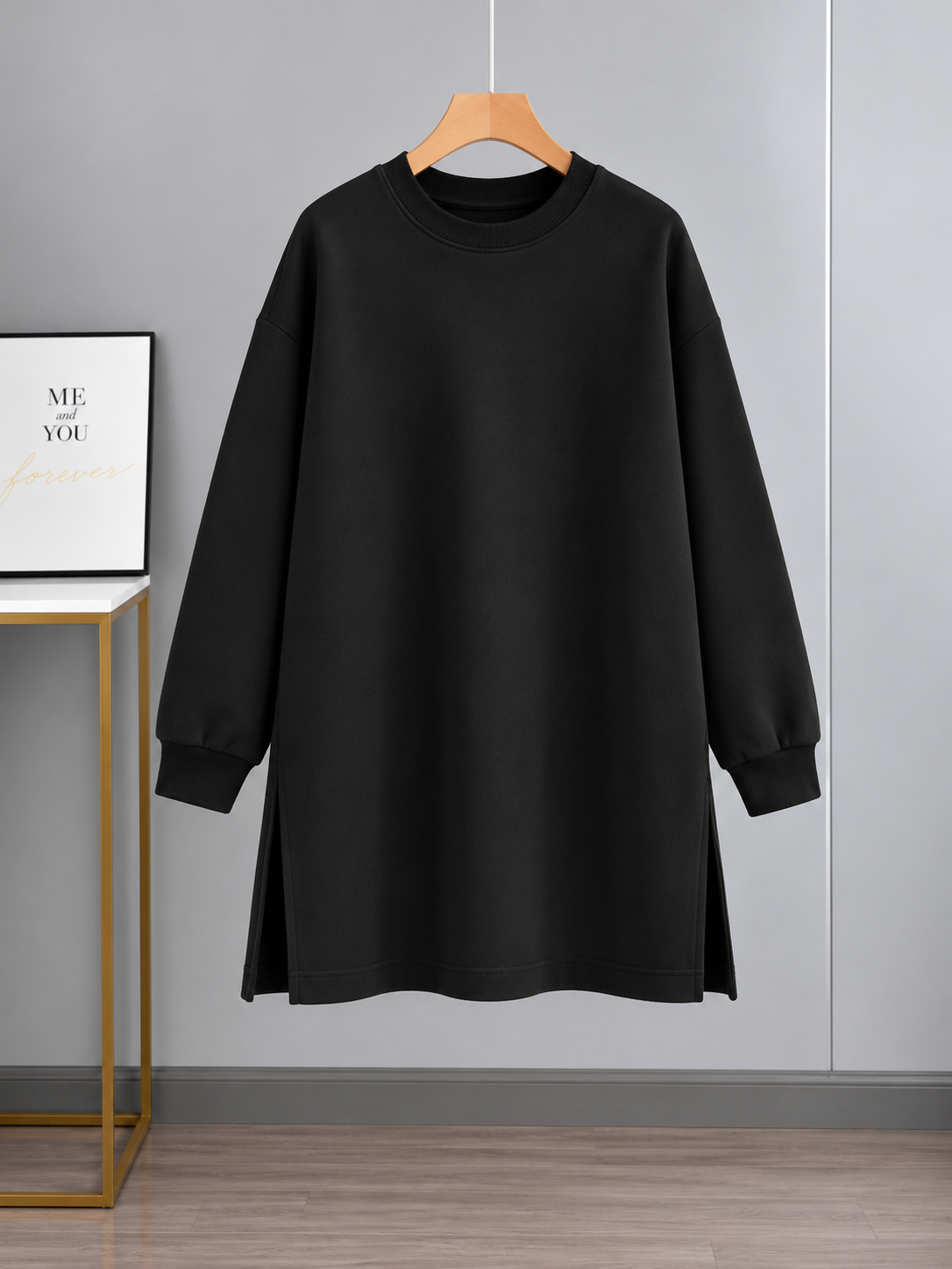 Black Long Sweatshirt