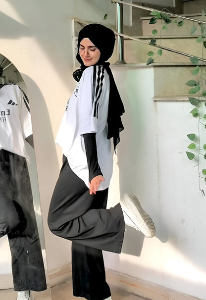 White Emirates Oversized & Black Flapper