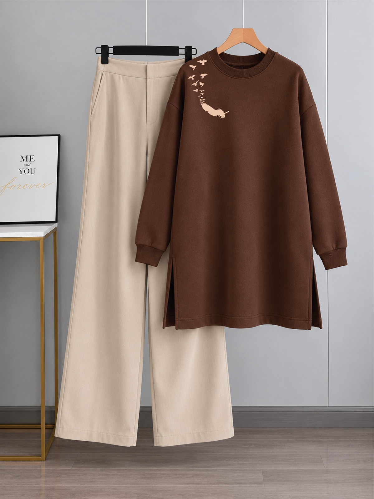 Birds Brown Long Sweatshirt & Beige Flapper
